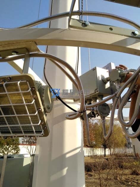 �����ߗU��